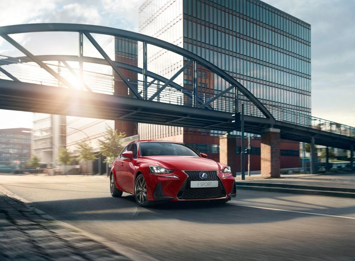 Lexus IS 2017