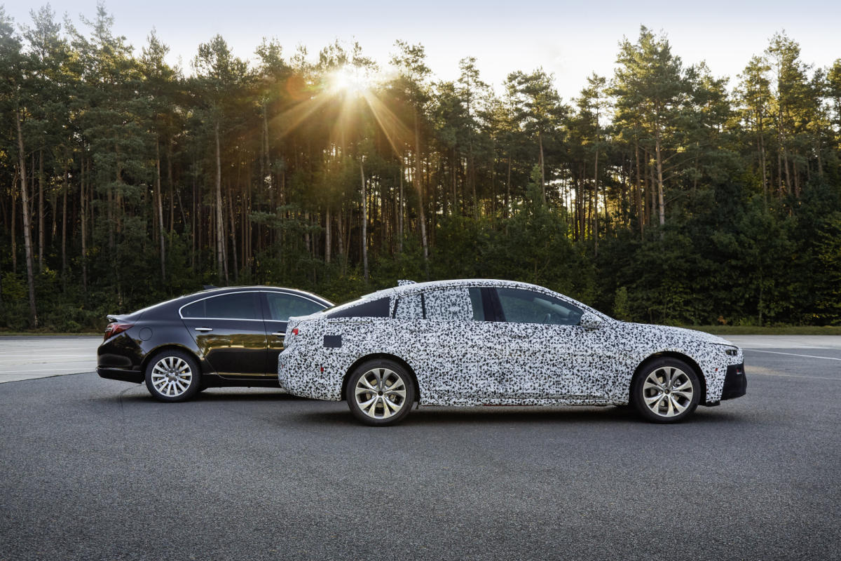 Opel Insignia Grand Sport foto espía