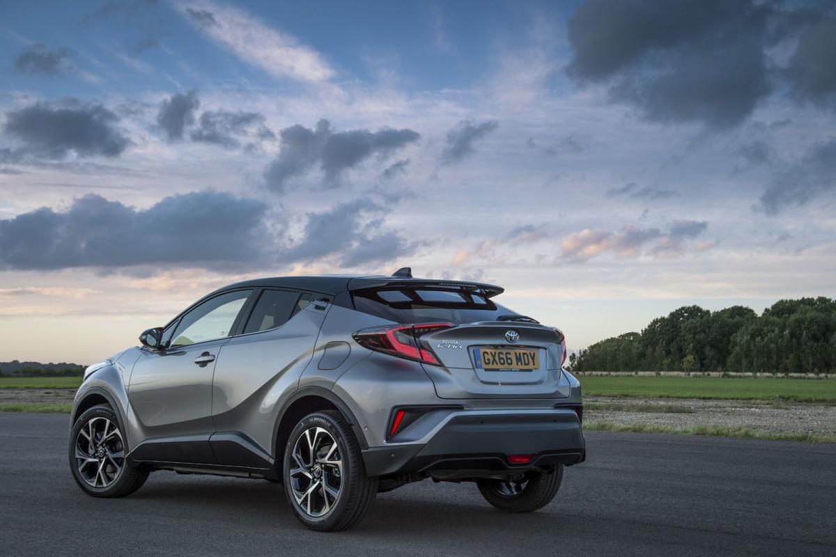 Trasera Toyota CH-R