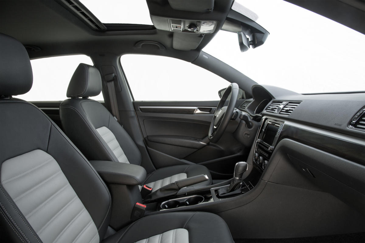 Interior Volkswagen Passat GT Concept