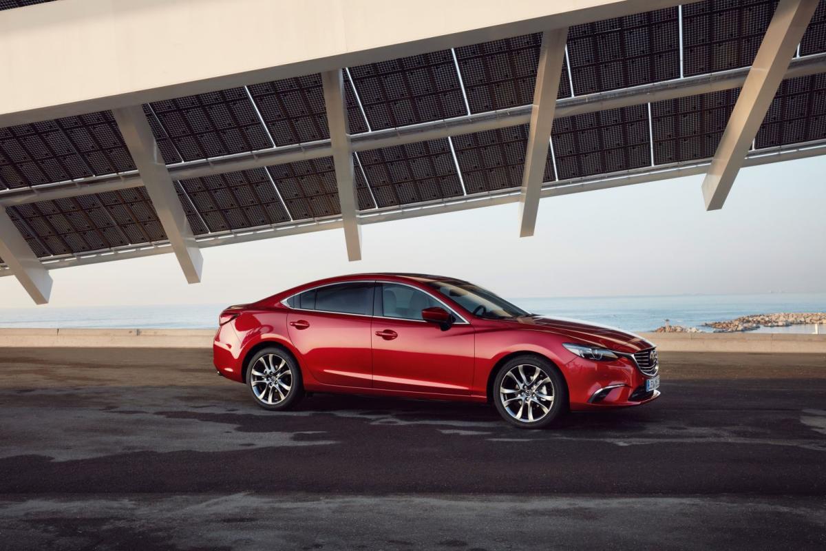 Mazda 6