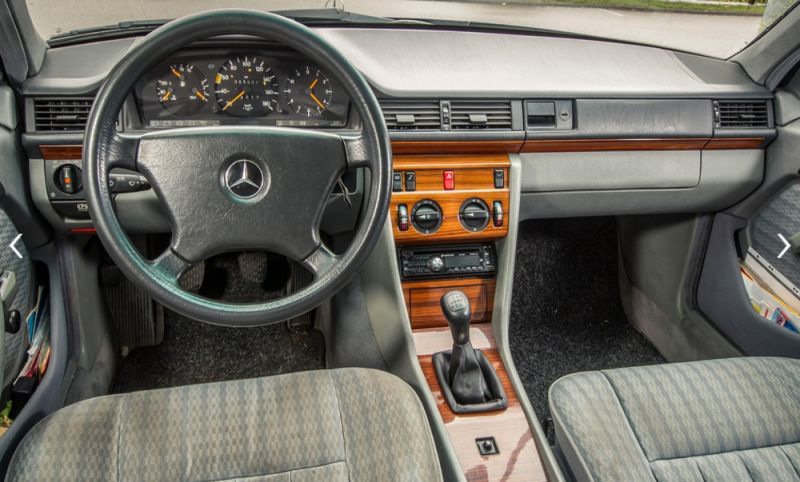 Interior Mercedes-Benz Clase E W124