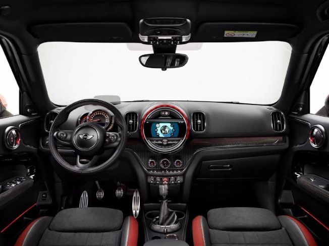 Interior Mini JCW Countryman 2017