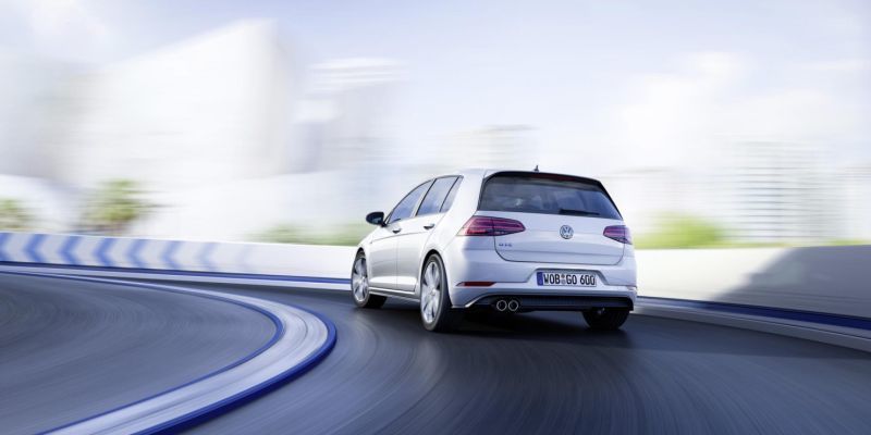 Trasera Volkswagen Golf GTE 2017