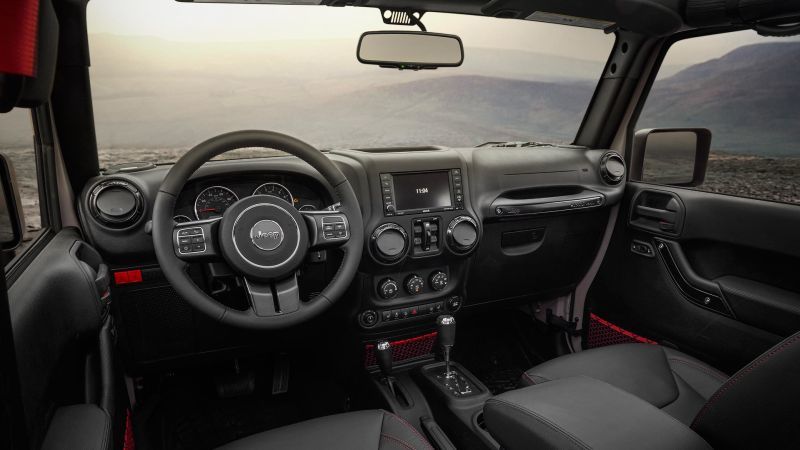 Interior Jeep Wrangler Rubicon Recon