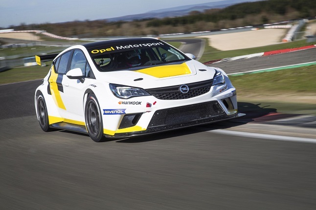 Opel Astra TCR