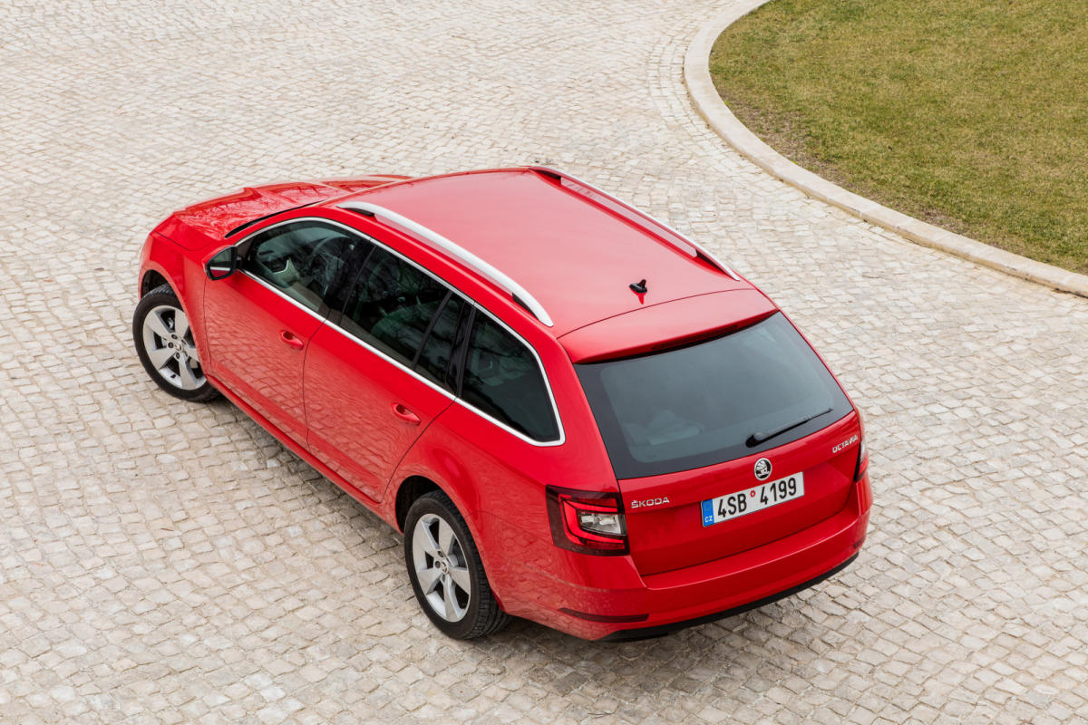 Trasera Skoda Octavia Combi 2017