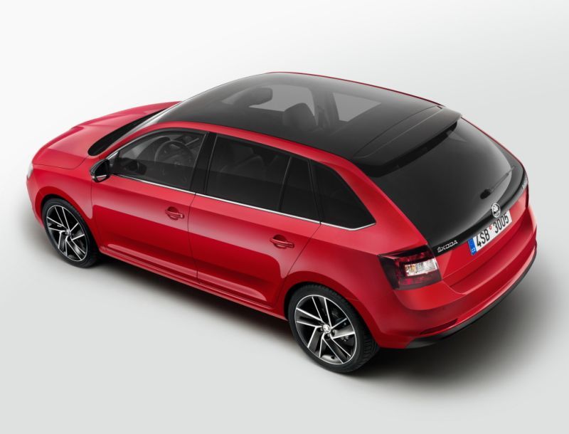 Trasera Skoda Spaceback 2017