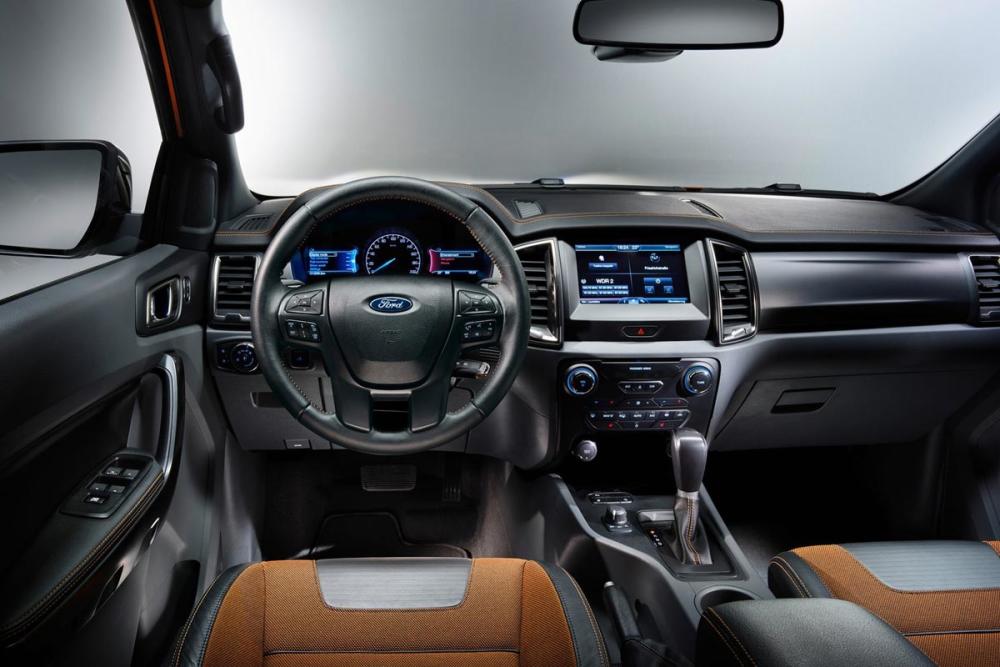 Interior Ford Ranger 2016