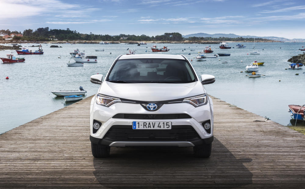 Frontal Toyota RAV4 2016