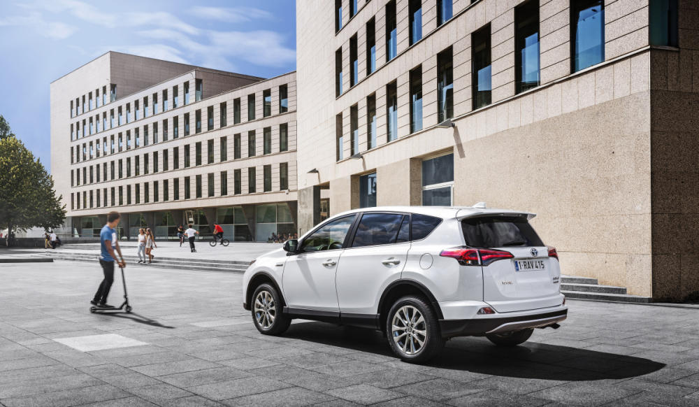 Trasera Toyota RAV4 2016