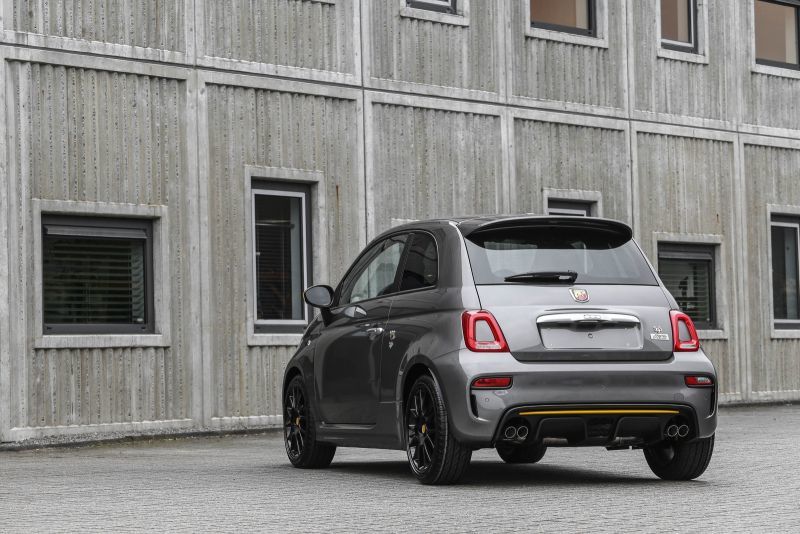 Trasera Abarth 595 Pista