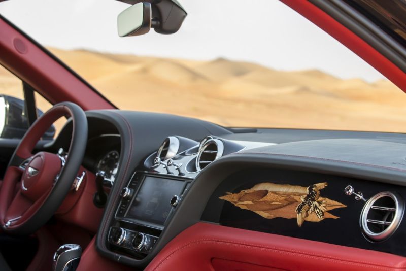 Interior Bentley Bentayga Falconry