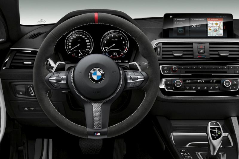Interior BMW M240i M Performance Edition