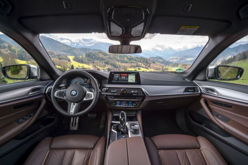 Interior BMW M550i xDrive
