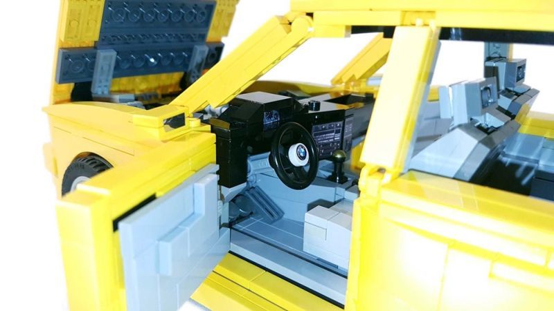 Interior BMW M3 E30 Lego