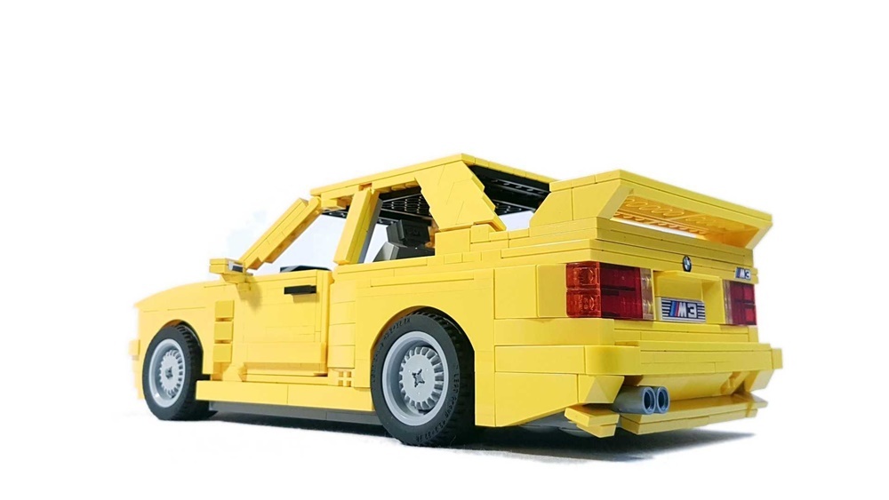 Trasera BMW M3 E30 Lego