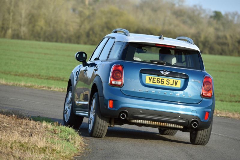 Trasera Mini Countryman 2017
