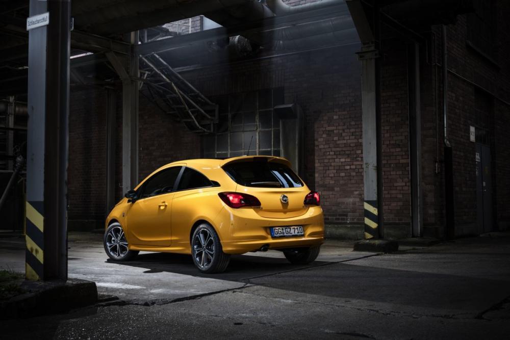 Trasera Opel Corsa