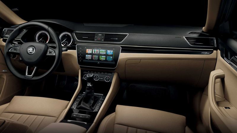 Interior Skoda Superb 2017