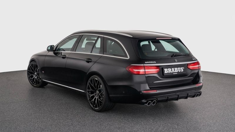 Trasera Mercedes-Benz Clase E Estate de Brabus