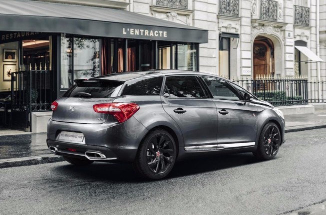 Trasera DS 5