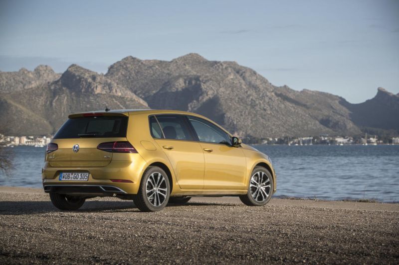 Trasera Volkswagen Golf 2017