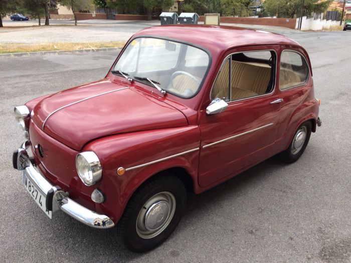 Subasta Seat 600