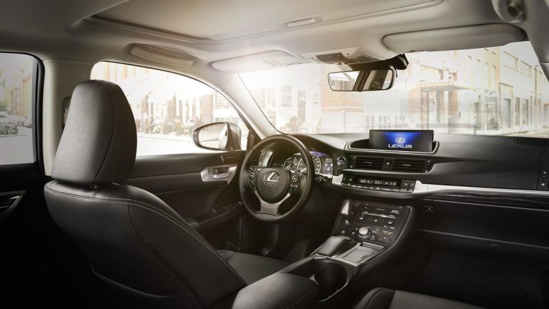 Interior Lexus CT 200h 2017