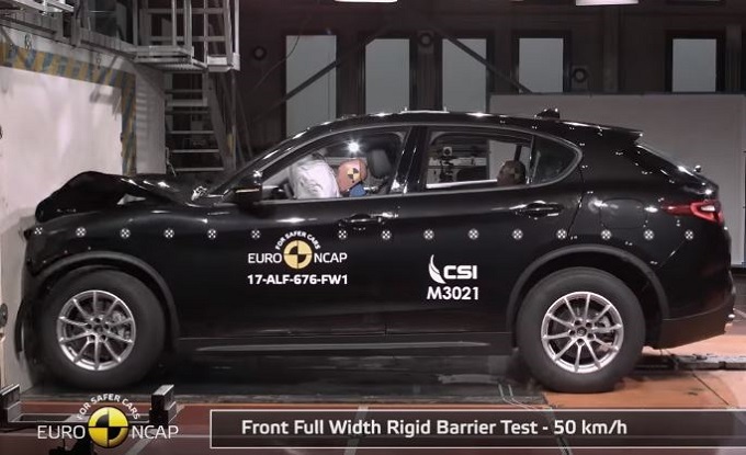 Alfa Romeo Stelvio 5 estrella EuroNCAP