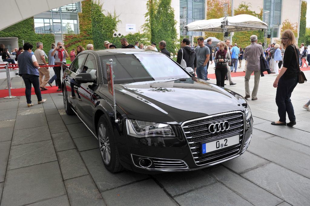 Audi A8 L W12
