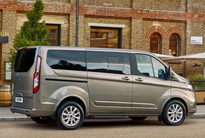 Trasera Ford Tourneo Custom