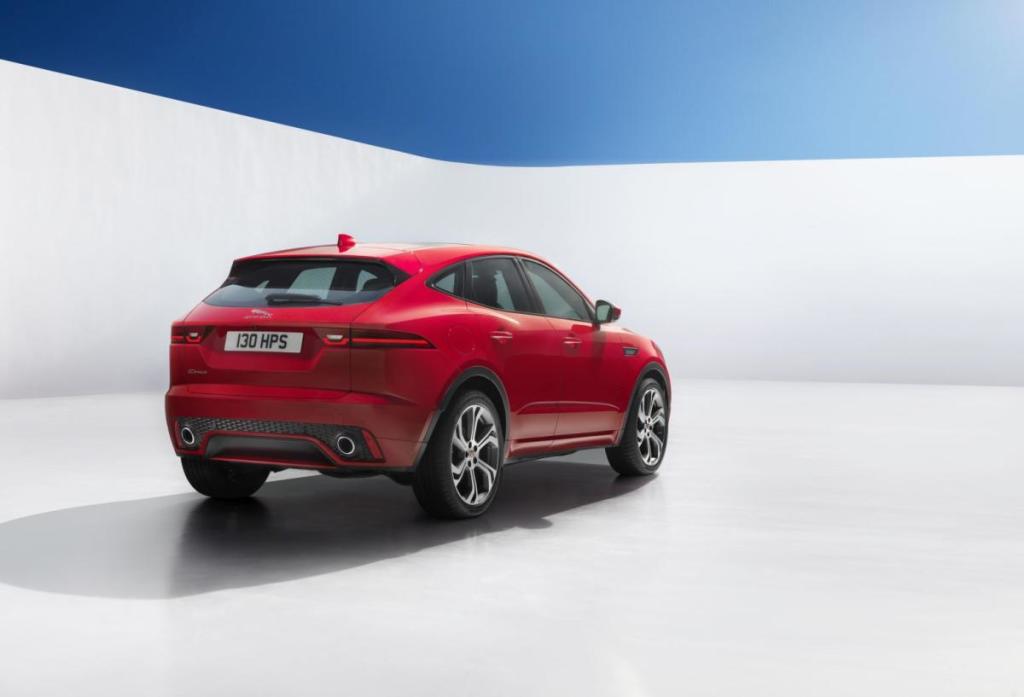 Trasera Jaguar E-Pace 2017