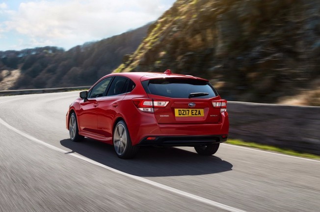 Trasera Subaru Impreza 2018