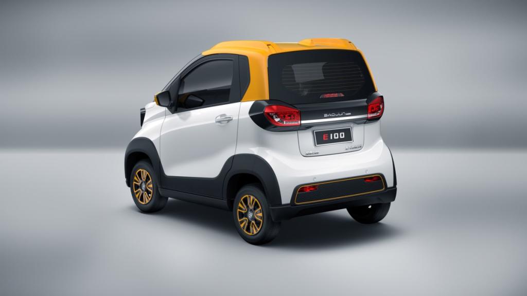 Trasera Baojun E100