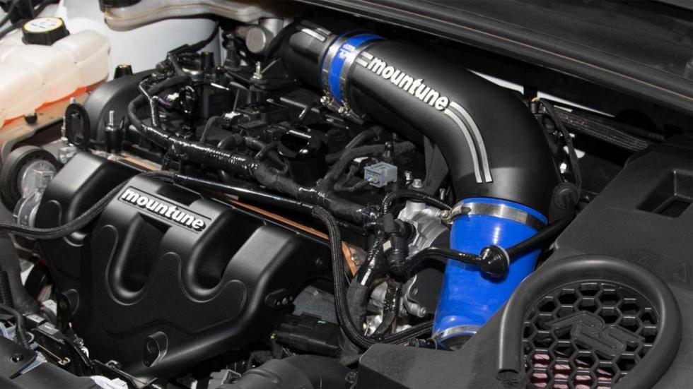Motor del Ford Focus RS preparado por Montune