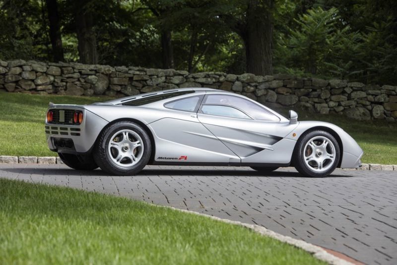 Trasera del McLaren F1 vendido en el Concurso de Elegancia de Pebble Beach 2017