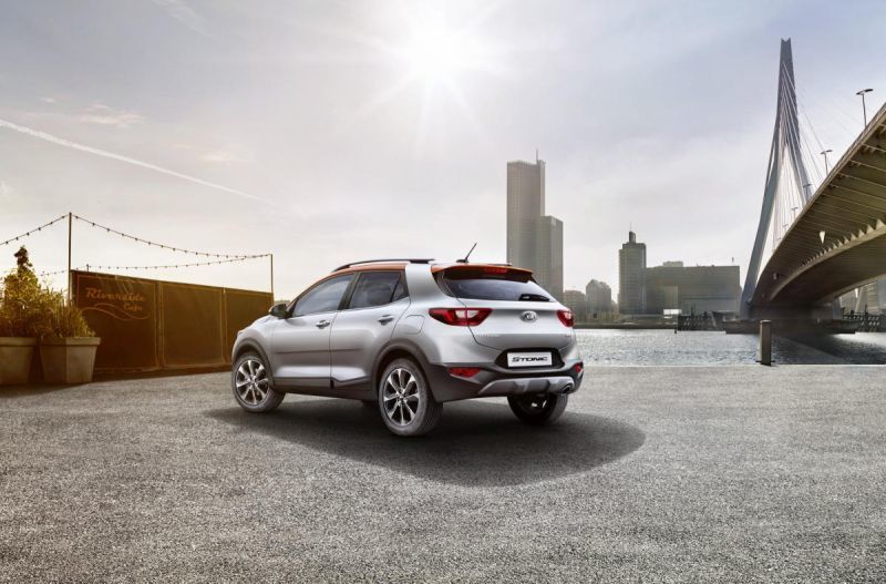 Trasera Kia Stonic