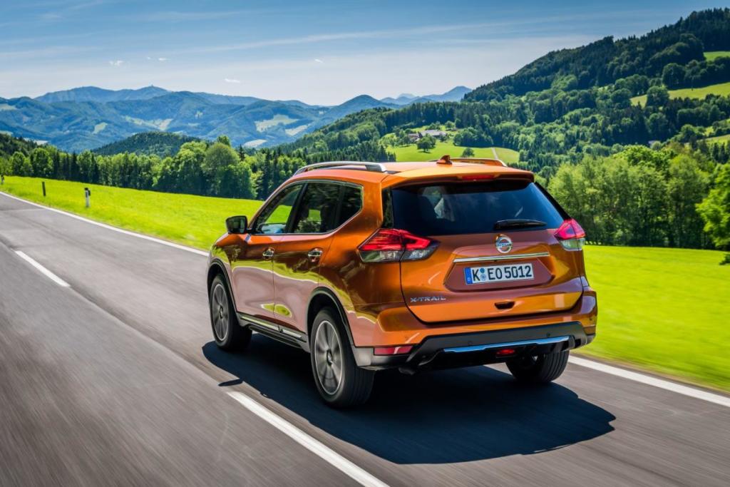 Nissan X-Trail 2017, trasera