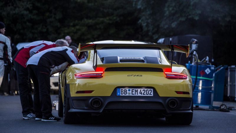 Trasera del Porsche 911 GT2 RS en Nürburgring