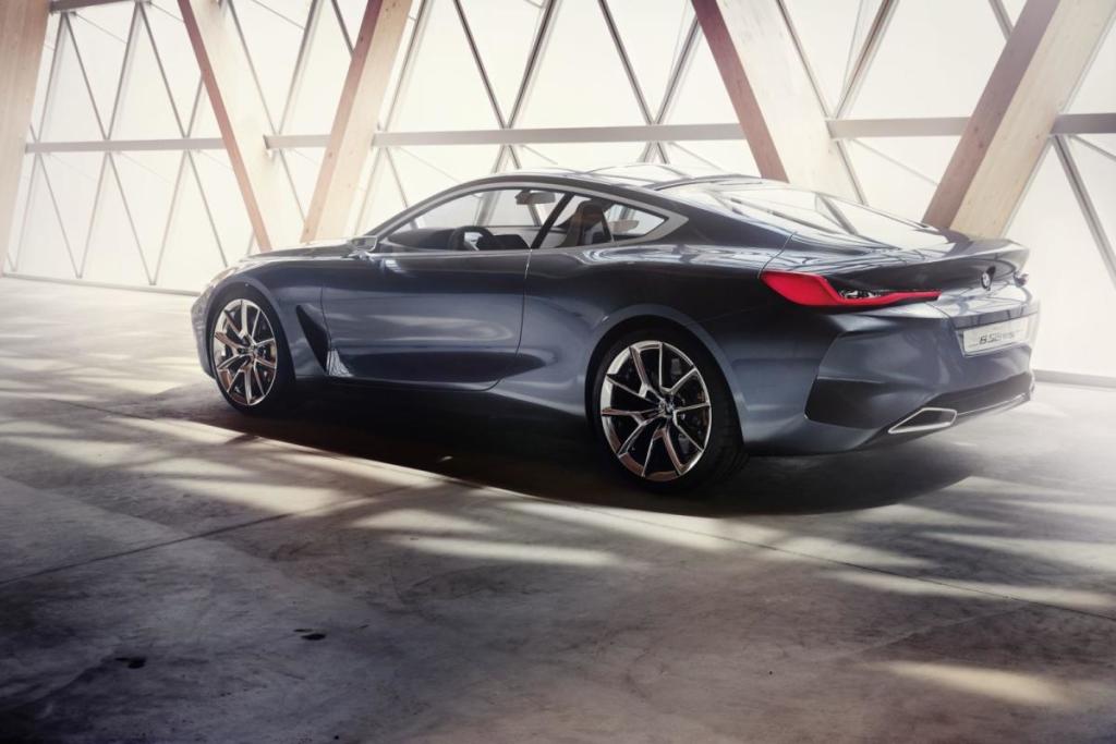 Trasera BMW Serie 8 Concept