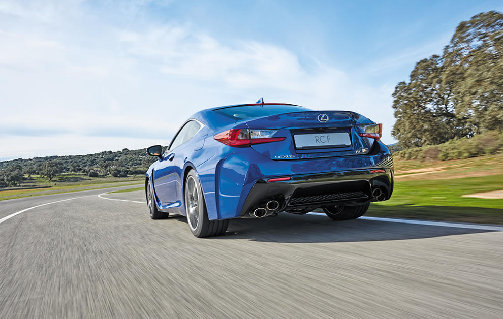 Trasera del Lexus RC F