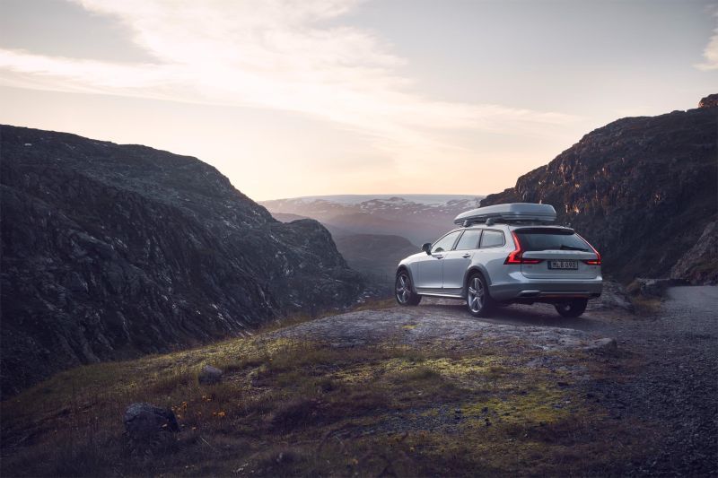 Trasera Volvo V90 Cross Country Volvo Ocean Race