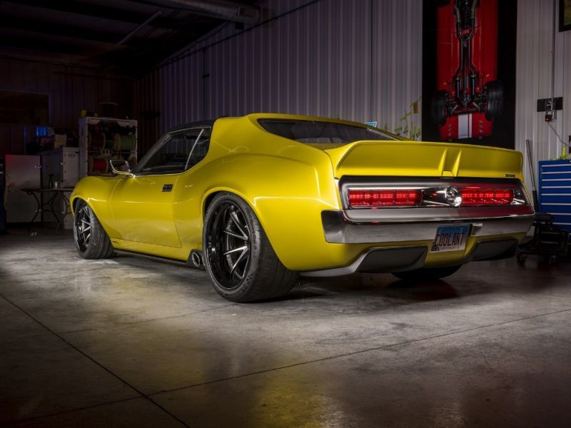 Trasera del AMC Javelin AMX de Ringbrothers y Prestone