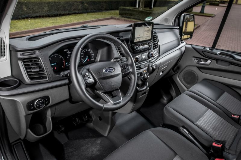 Interior del Ford Transit 2018