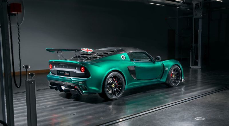 Trasera del Lotus Exige Cup 430