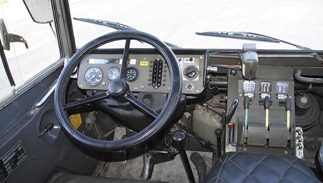 Pinzgauer 712M 6x6