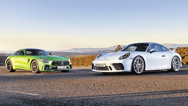 Comparativa: Porsche 911 GT3 vs Mercedes-AMG GT R