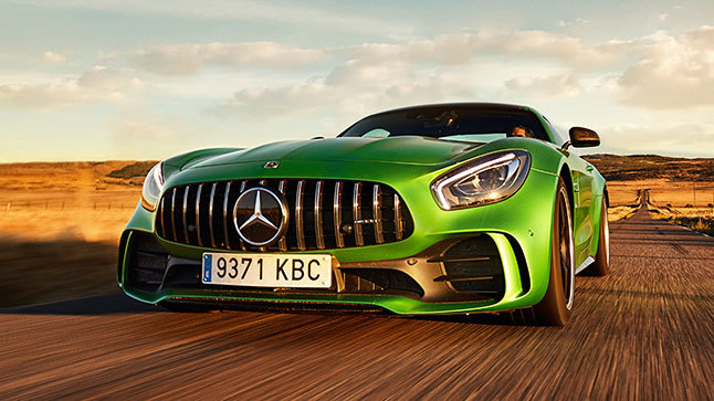 Comparativa: Porsche 911 GT3 vs Mercedes-AMG GT R