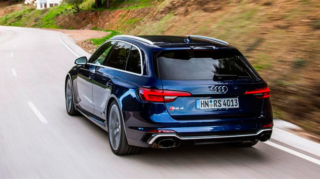 Audi RS4 2018